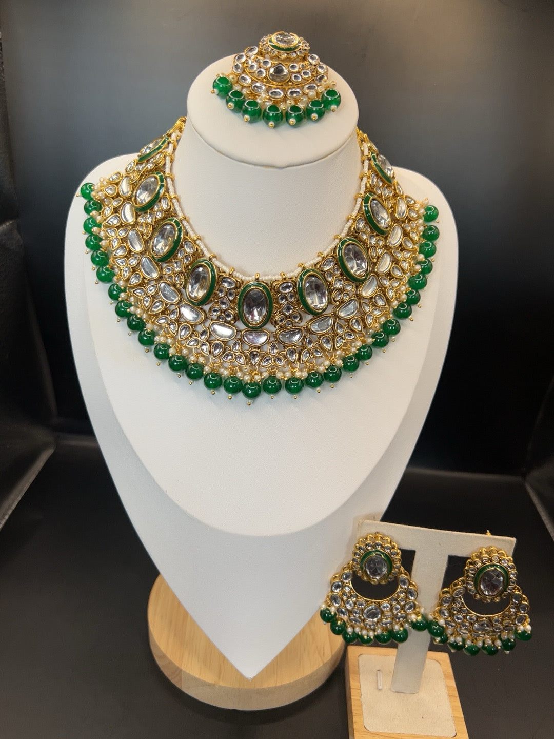 Kundan Set